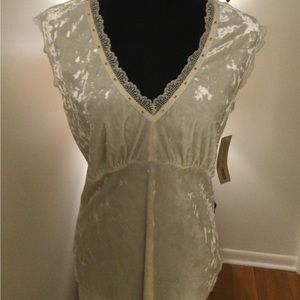 DKNY White Velvet top Size L NWT